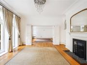 3 bedroom property in Morpeth Mansions, Morpeth Terrace,...