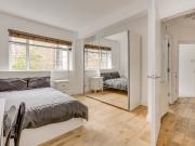 3 bedroom property in West Kensington Court, Edith... 3 bedroom property in West Kensington Court, Edith...