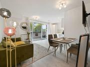 3 bedroom property in Winter Apartments, East Acton...