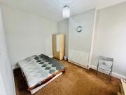 3 bedroom property to let in Fleetwood Avenue, Westcliff...
