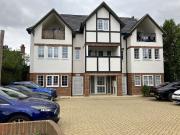 3 bedroom property to let in Hartley Old Road, CR8...
