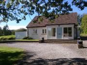 3 bedroom property to let in Newfield Lane, Dore, S17...