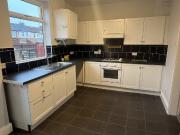 3 bedroom property to let in Park Road, Askern £825 pcm
