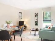 3 bedroom property to let in Randalls Way, Leatherhead,...