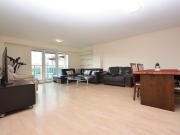 3 bedroom property to let in Royal Plaza, 2 Westfield...