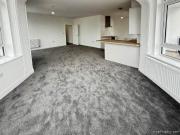 3 bedroom property to rent in Westcliff On Sea