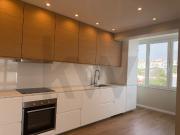 3 bedroom rental in the Center of Sobreda – Space and...