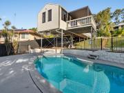 3 Bedroom Retreat with Pool in leafy Upper Coomera!
