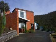 3 bedroom, Sandy Bay Tasmania 72351461