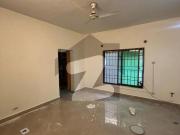 3 Bedroom SD House available for rent in Askari 14