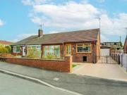 3 Bedroom Semi detached Bungalow For Sale In Oldham,...