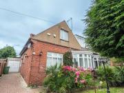 3 Bedroom Semi detached Bungalow For Sale In Thornhill