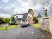 3 bedroom semi detached house for sale in Warrington...