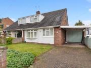 3 Bedroom Semi detached Bungalow For Sale In Worcester,...
