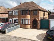 4 Bedroom Semi Detached House
