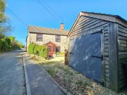 3 Bedroom Semi Detached House 3 Bedroom Semi Detached House