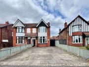 3 Bedroom Semi Detached House 3 Bedroom Semi Detached House