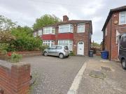 3 Bedroom Semi Detached House