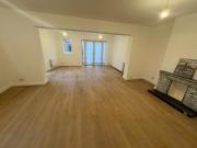 3 Bedroom Semi detached House – Beverley Close,...