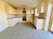 3 bedroom semi detached house for rent in 75 Mendip...