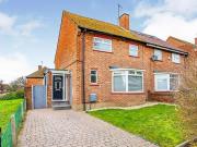 3 Bedroom Semi detached House For Rent In Abbots...