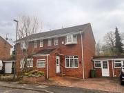 3 Bedroom Semi detached House For Rent In Aylesbury