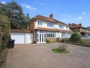 3 bedroom semi detached house for rent in Ballards Way,...