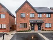 3 bedroom semi detached house for rent in Barton...