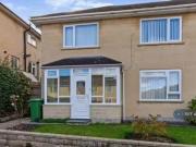 3 bedroom semi detached house for rent in Bay Tree Road,...