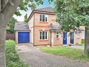 3 bedroom semi detached house for rent in Beech Hurst...