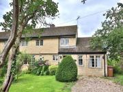 3 Bedroom Semi detached House For Rent In Bredon