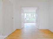 3 bedroom semi detached house for rent in Broadfield...