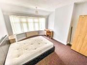 3 bedroom semi detached house for rent in Brookleigh...