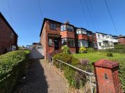 3 bedroom semi detached house for rent in Bury Old Road,...