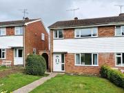 3 Bedroom Semi detached House For Rent In Cashes Green
