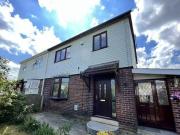 3 Bedroom Semi detached House For Rent In Castleford