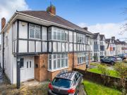 3 bedroom semi detached house for rent in Castleford...