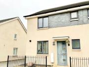 3 Bedroom Semi detached House For Rent In Charlton Hayes