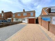 3 bedroom semi detached house for rent in Cherry...