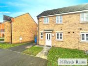 3 bedroom semi detached house for rent in Christie Lane,...