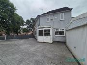 3 bedroom semi detached house for rent in Cotefield...
