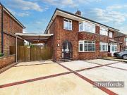 3 bedroom semi detached house for rent in Cottingham...