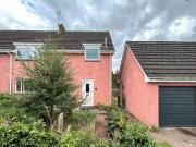 3 Bedroom Semi detached House For Rent In Crediton, Devon