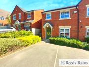 3 bedroom semi detached house for rent in De La Salle...