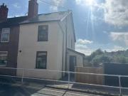3 bedroom semi detached house for rent in Deverill Rd,...