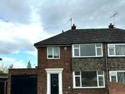 3 Bedroom Semi detached House For Rent In Doncaster