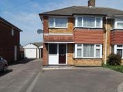 3 Bedroom Semi detached House For Rent In Dunstable,...