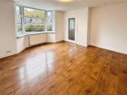 3 bedroom semi detached house for rent in Dymond Road,...