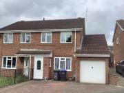 3 Bedroom Semi detached House For Rent In East Hunsbury,...