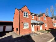 3 bedroom semi detached house for rent in Fauld Drive...